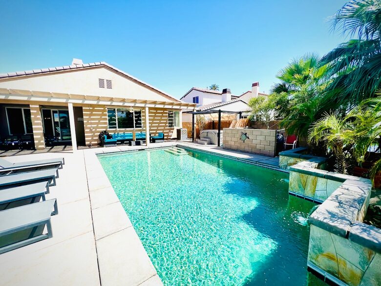 Terra Lago Waterfront Escape - Indio, California