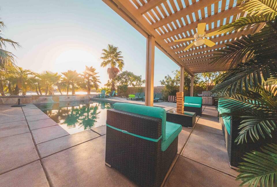 Terra Lago Waterfront Escape - Indio, California