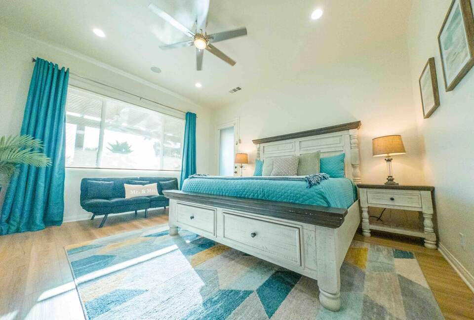 Terra Lago Waterfront Escape - Indio, California