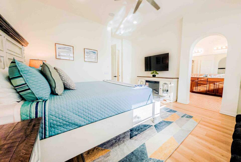 Terra Lago Waterfront Escape - Indio, California