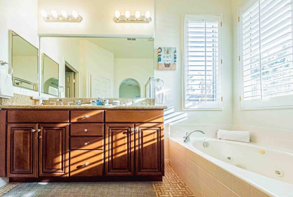 Terra Lago Waterfront Escape - Indio, California