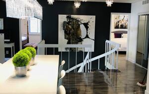 Niagara Riverfront Contemporary Retreat - Niagara-on-the-Lake, Canada