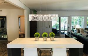 Niagara Riverfront Contemporary Retreat - Niagara-on-the-Lake, Canada