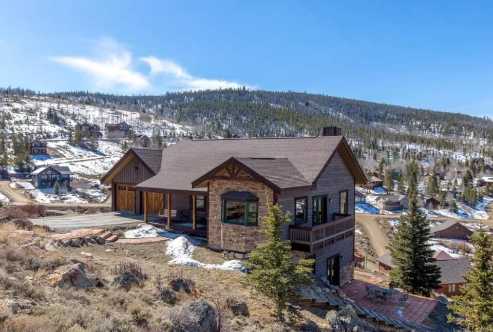 Mountain Home Near Skiing, Lakes, and Trails in Granby - Granby, Colorado