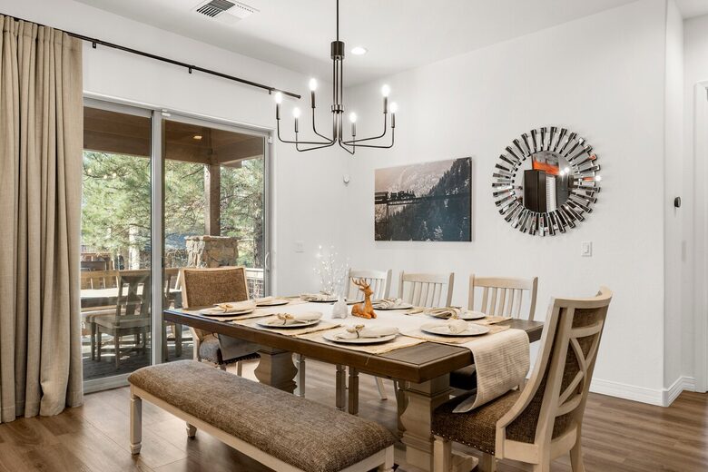 Pineview Retreat | Modern Flagstaff Getaway - Flagstaff, Arizona