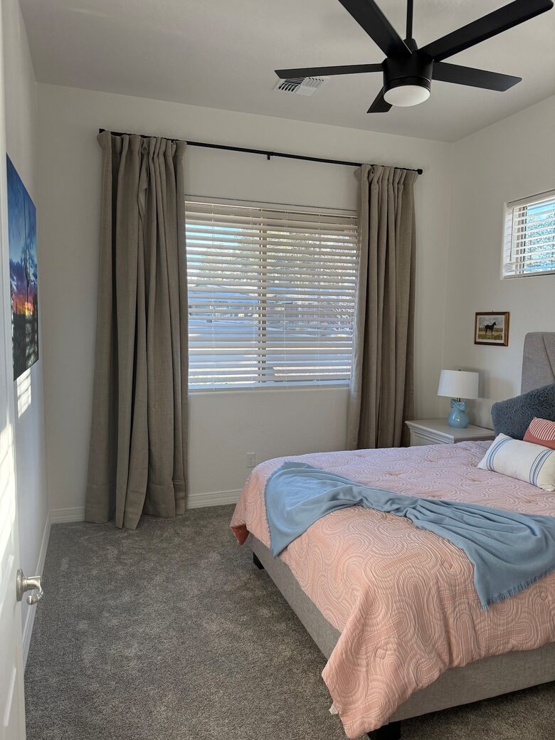 Pineview Retreat | Modern Flagstaff Getaway - Flagstaff, Arizona