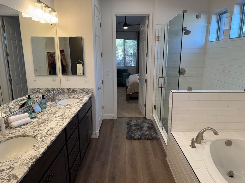 Pineview Retreat | Modern Flagstaff Getaway - Flagstaff, Arizona