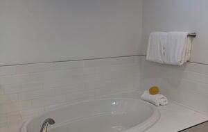 Pineview Retreat | Modern Flagstaff Getaway - Flagstaff, Arizona