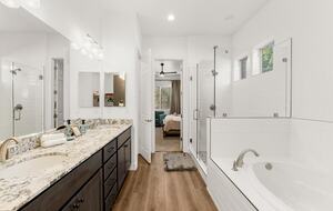 Pineview Retreat | Modern Flagstaff Getaway - Flagstaff, Arizona