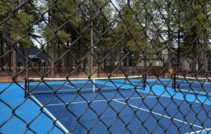 Pineview Retreat | Modern Flagstaff Getaway - Flagstaff, Arizona