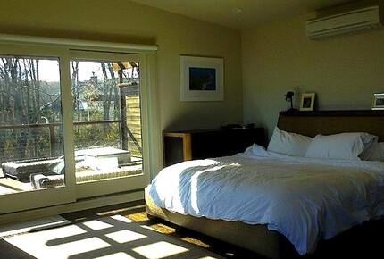 Hamptons - Montauk Luxury Modern Oasis - Montauk, New York