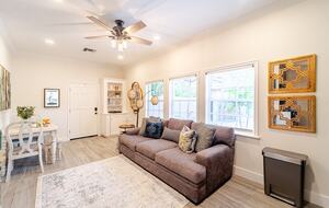 Tropical Hideaway Steps from Sarasota Bay - Sarasota, Florida