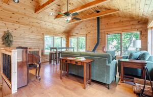 East Branch Nature House - Drink From A Private Spring Source - East Branch, New York