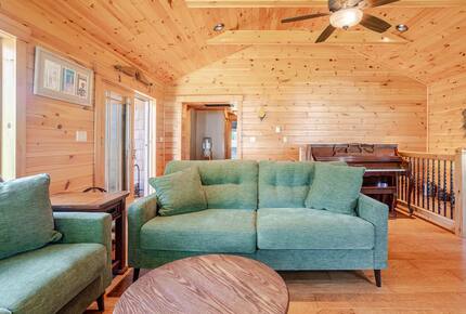 East Branch Nature House - East Branch, New York