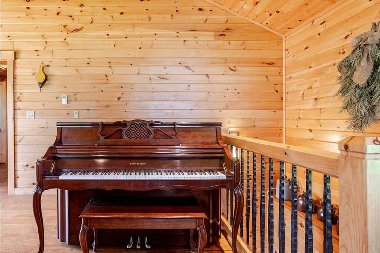 East Branch Nature House - Drink From A Private Spring Source - East Branch, New York