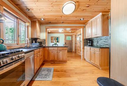 East Branch Nature House - East Branch, New York