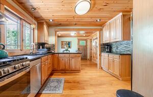 East Branch Nature House - Drink From A Private Spring Source - East Branch, New York