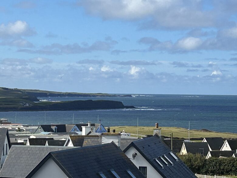 Elevated Seascape Residence in West Clare - Lahinch, Ireland