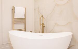 Elevated Seascape Residence in West Clare - Lahinch, Ireland