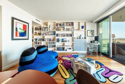 Bayline: Beachfront Living | Luxury Algarve Condo with Panoramic Ocean Views - Armação de Pêra, Portugal