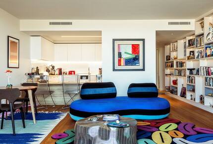 Bayline: Beachfront Living | Luxury Algarve Condo with Panoramic Ocean Views - Armação de Pêra, Portugal