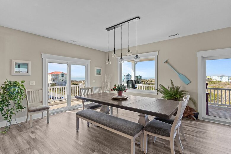 Oceanview Haven on Oak Island - Oak Island, North Carolina
