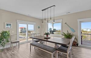 Oceanview Haven on Oak Island - Oak Island, North Carolina