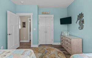 Oceanview Haven on Oak Island - Oak Island, North Carolina