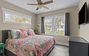 Oceanview Haven on Oak Island - Oak Island, North Carolina