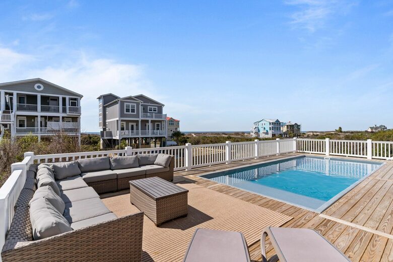 Oceanview Haven on Oak Island - Oak Island, North Carolina