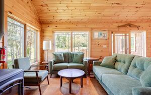 East Branch Nature House - Drink From A Private Spring Source - East Branch, New York