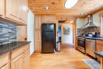 East Branch Nature House - Drink From A Private Spring Source - East Branch, New York