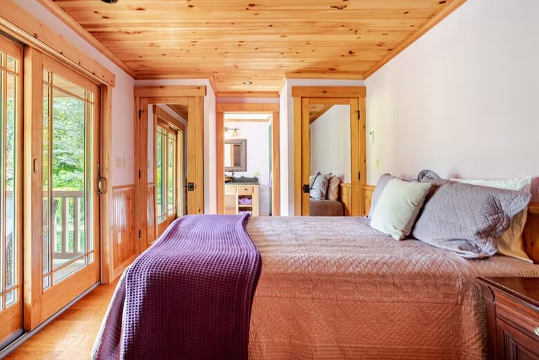 East Branch Nature House - Drink From A Private Spring Source - East Branch, New York