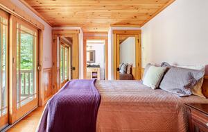 East Branch Nature House - Drink From A Private Spring Source - East Branch, New York