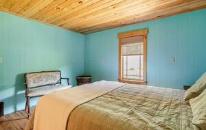 East Branch Nature House - Drink From A Private Spring Source - East Branch, New York