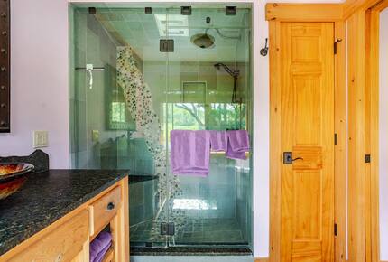 East Branch Nature House - Drink From A Private Spring Source - East Branch, New York