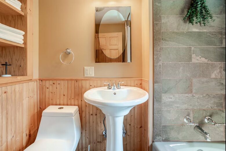 East Branch Nature House - Drink From A Private Spring Source - East Branch, New York