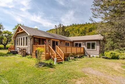 East Branch Nature House - Drink From A Private Spring Source - East Branch, New York