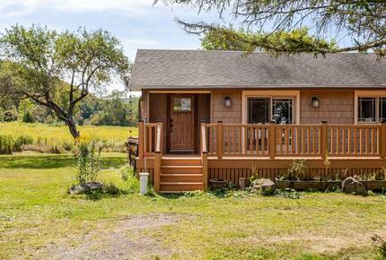 East Branch Nature House - Drink From A Private Spring Source - East Branch, New York