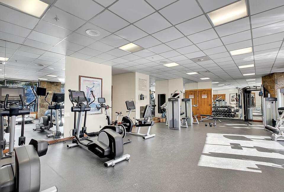 Main Street Mountain View Retreat - Breckenridge, Colorado