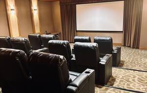 Main Street Mountain View Retreat - Breckenridge, Colorado