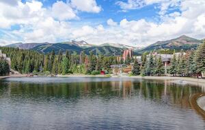 Main Street Mountain View Retreat - Breckenridge, Colorado