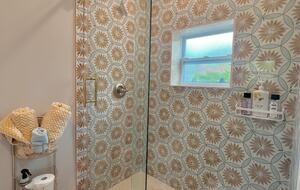 Tropical Hideaway Steps from Sarasota Bay - Sarasota, Florida