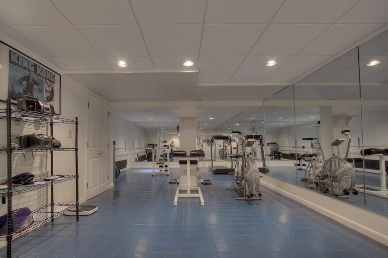 Bellavista Country Estate | A Private 60-Acre Hudson Valley Sanctuary - Old Chatham, New York