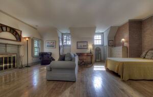 Bellavista Country Estate | A Private 60-Acre Hudson Valley Sanctuary - Old Chatham, New York