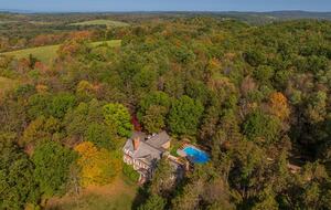 Bellavista Country Estate | A Private 60-Acre Hudson Valley Sanctuary - Old Chatham, New York
