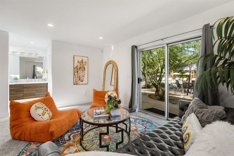 Mid-Century Glam Retreat in the Heart of Rancho Mirage - Rancho Mirage, California