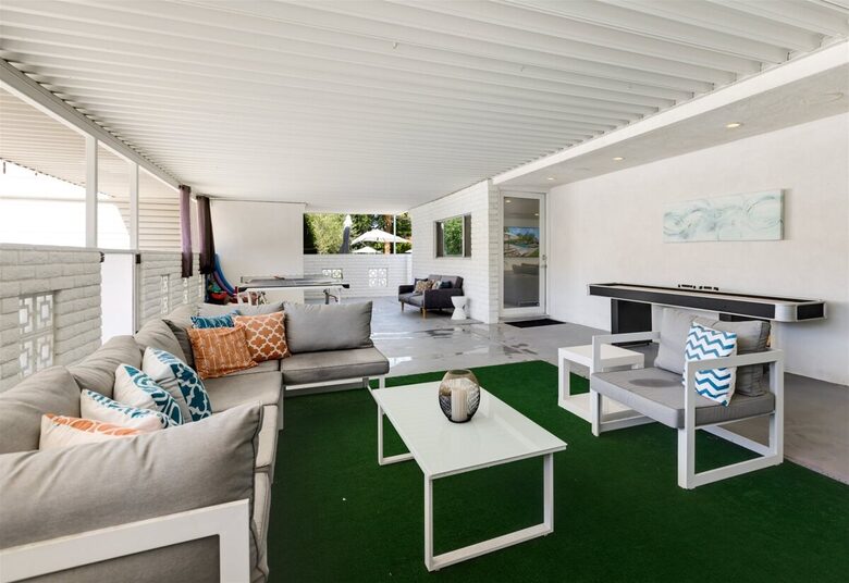 Mid-Century Glam Retreat in the Heart of Rancho Mirage - Rancho Mirage, California