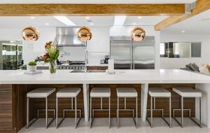 Mid-Century Glam Retreat in the Heart of Rancho Mirage - Rancho Mirage, California