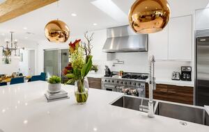 Mid-Century Glam Retreat in the Heart of Rancho Mirage - Rancho Mirage, California